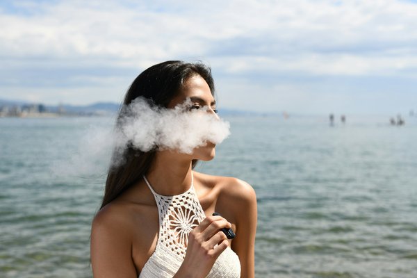 Vapotage cigarette électronique : votre guide vers la transition